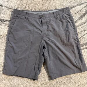 Under Armour Men's Gray Flat Front Shorts